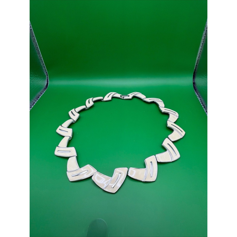 Vintage Trifari Silver Toned Ivory Enamel Choker Necklace Signed